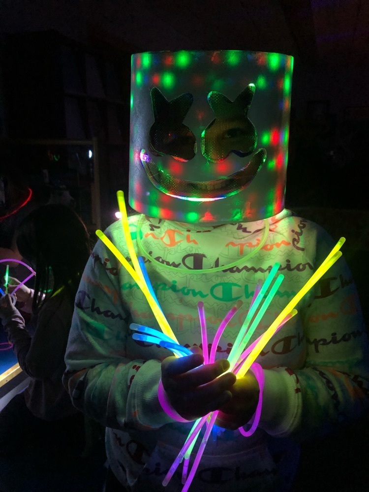 glow day
