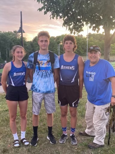 Congrats: Dana, Aiden, Caden and coaches. Good luck at state!đ€©